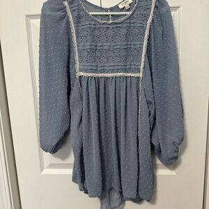 Umgee Dusty Blue Textured Swiss Dot Tunic with Lace Trim